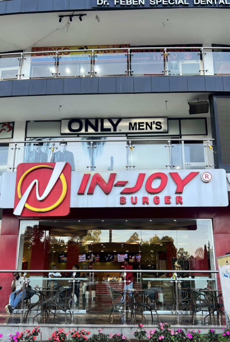 IN-JOY Burger in Addis Ababa, Bole  view 5