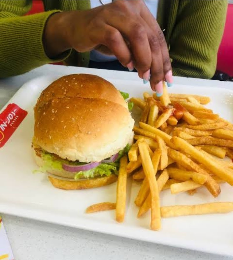 IN-JOY Burger - Summit Branch | ኢን-ጆይ በርገር - ሰሚት in Addis Ababa, Summit  view 3