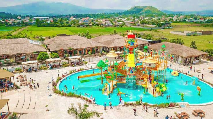 Kuriftu Water Park in Bishoftu  view 2