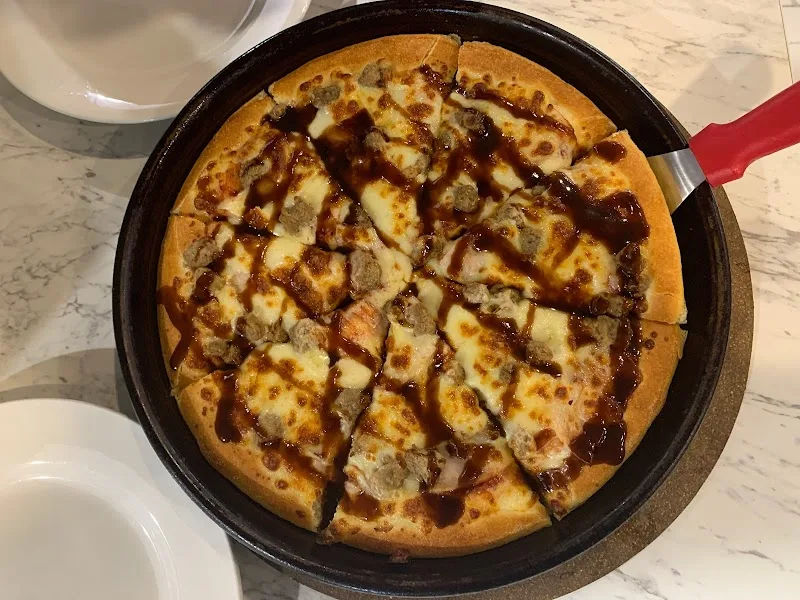 PIZZA-LA in Addis Ababa, Arada  view 3