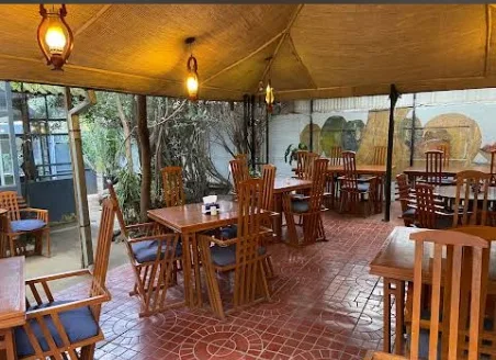 Aladdin Restaurant in Addis Ababa, Nefassilk Lafto  view 5
