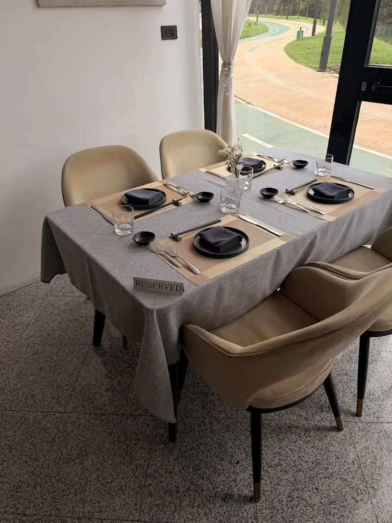 KAZ Sushi & Japanese Fusion Restaurant in Addis Ababa, Arada  view 5