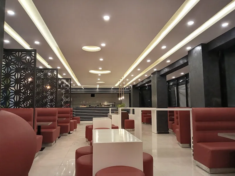 Skal Burger Addis | ስኮል in Addis Ababa, Bole  view 3