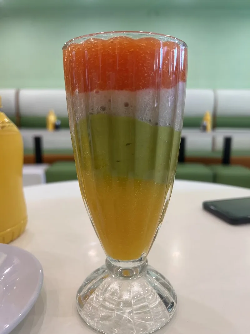 Winna Juice🍹 And Supermarket in Addis Ababa, Arada  view 3