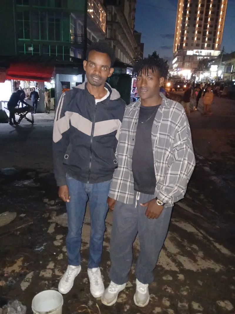 Chillax juice bar in Addis Ababa, Kolfe Keranio  view 5