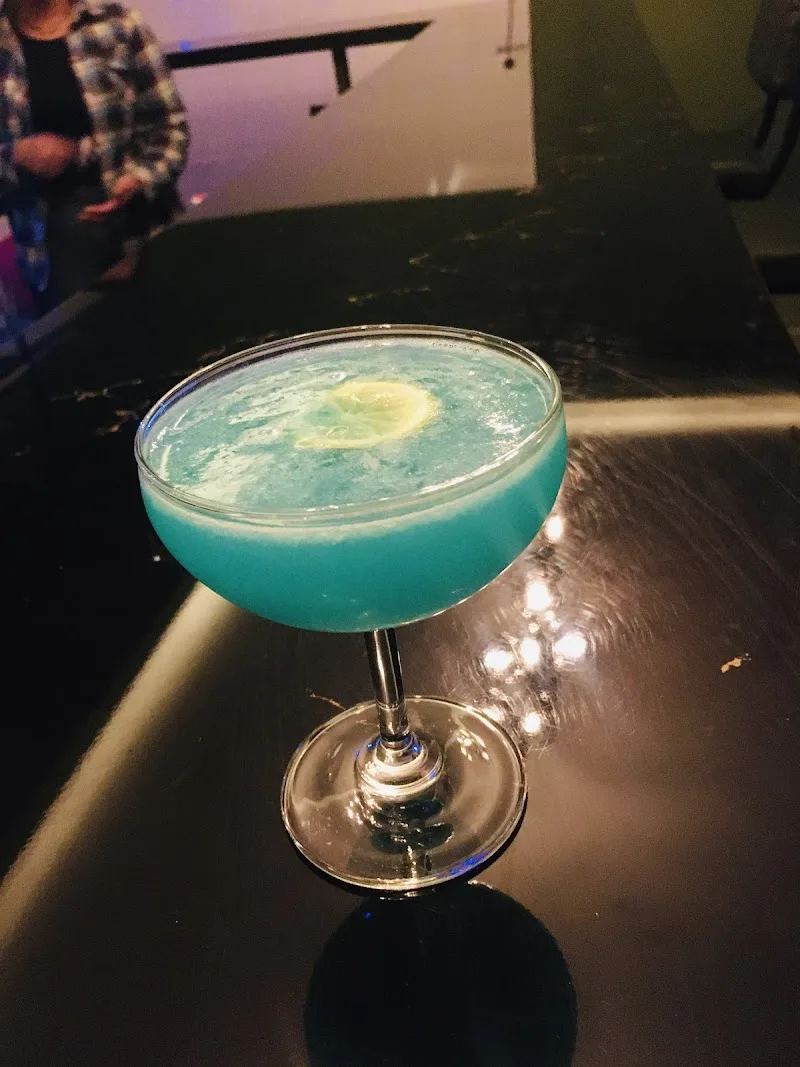Noble House Cocktails | Kazanchis | ኖብል ሃውስ ኮክቴል | ካሳንቺስ in Addis Ababa, Kirkos  view 5
