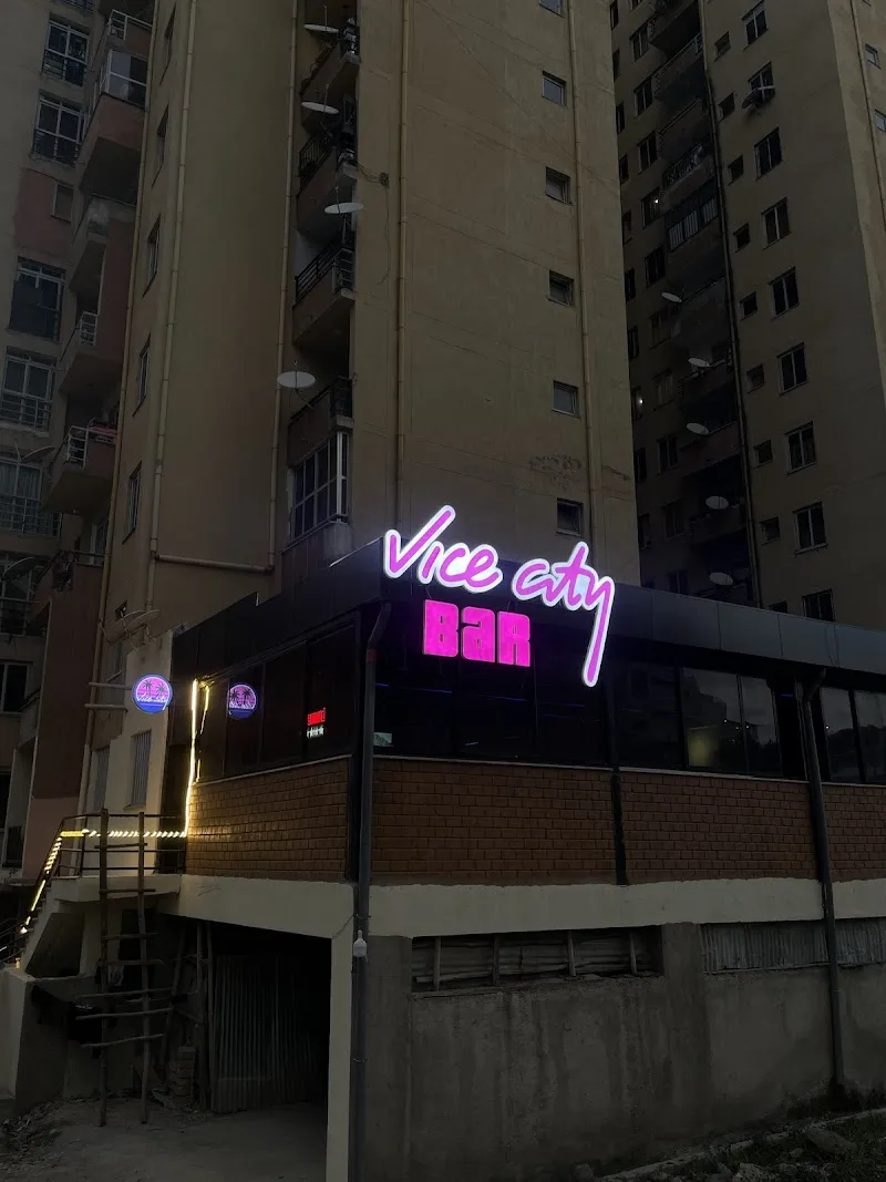 Vice city bar & lounge in Addis Ababa, Bole  view 5