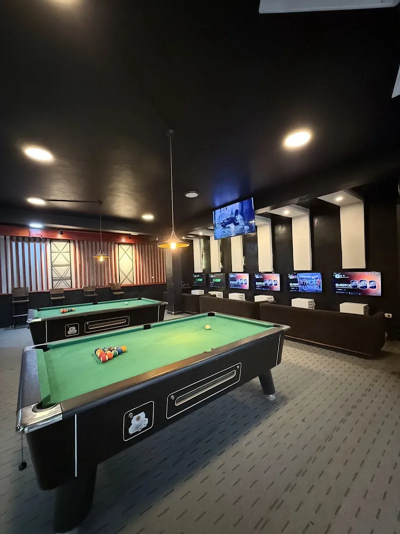 THE CUE JOINT (GameZone) in Addis Ababa, Bole  view 4