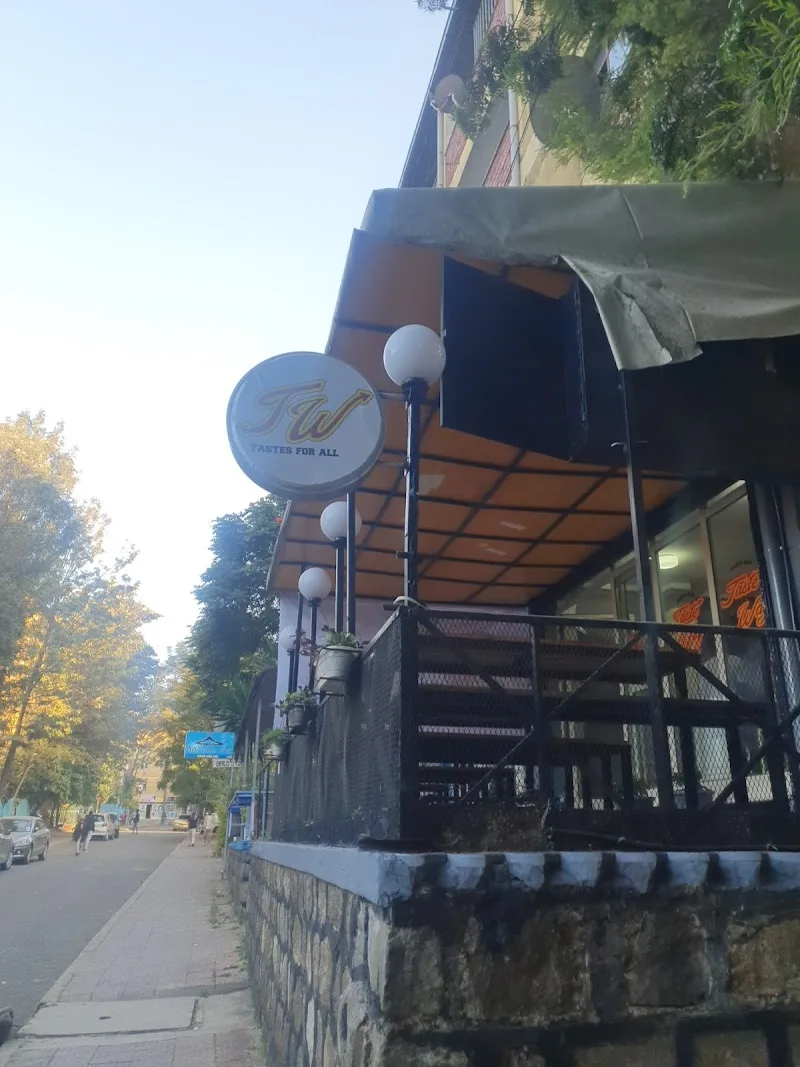 Taste way sportbar in Addis Ababa, Kirkos  view 5