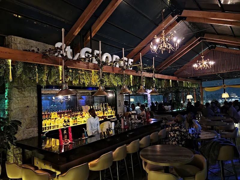 St. George Bar ቅዱስ ጊዮርጊስ ባር in Addis Ababa, Arada  view 4