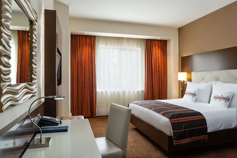 Radisson Blu Hotel, Addis Ababa in አዲስ አበባ 1000, ቂርቆስ ክፍለ ከተማ  view 2