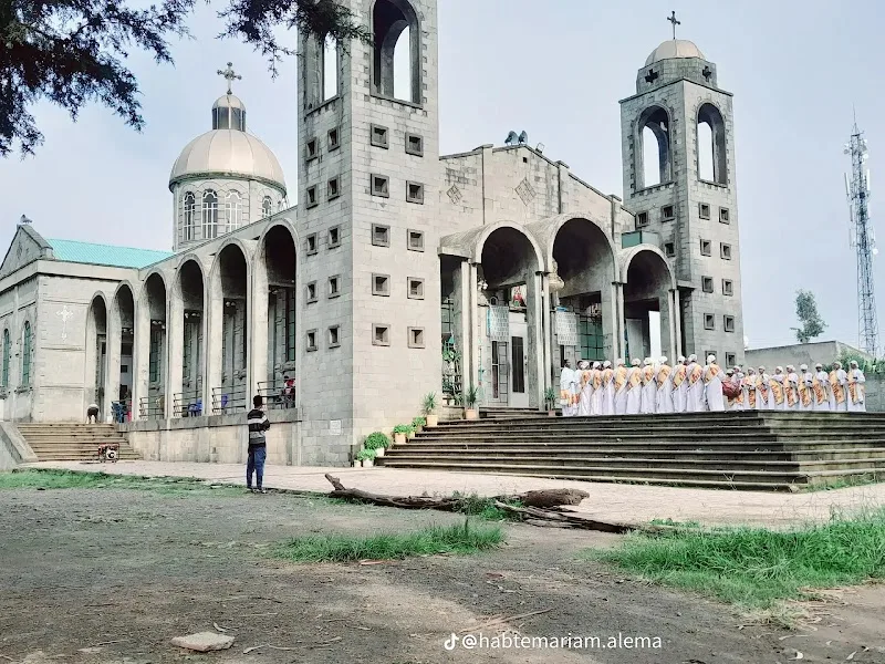 St. Georgis Church | ቅዱስ ጊዮርጊስ ቤተክርስቲያን in Addis Ababa, Kolfe Keranio  view 2