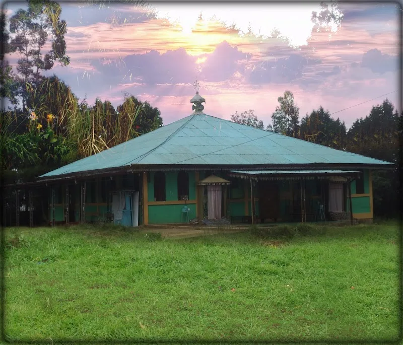 St. George Church | ቅዱስ ጊዮርጊስ ቤተክርስቲያን in Addis Ababa, Yeka  view 3