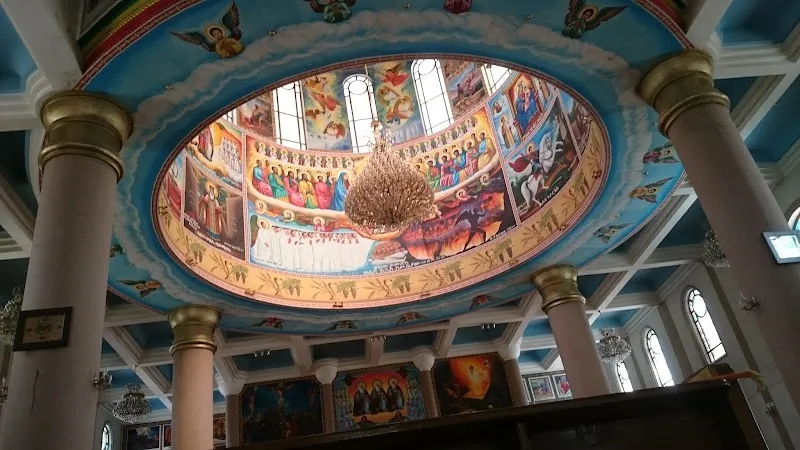 Medhanealem Cathedral in Addis Ababa, Bole  view 5