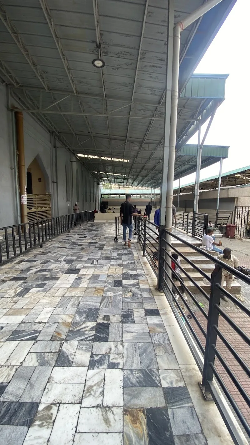 Grand Anwar Mosque in Addis Ababa, Addis Ketema  view 3