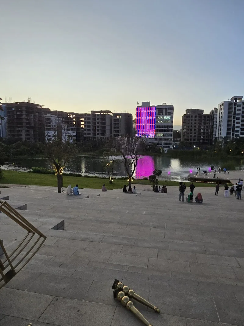 አዲስ ፓርክ | Addis ParkA in Addis Ababa, Arada  view 2