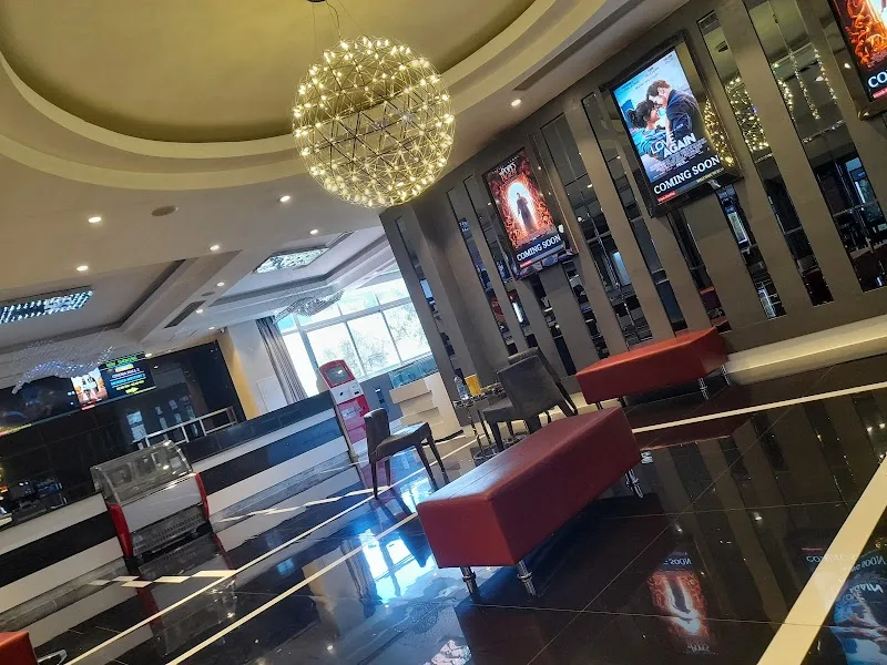 ኤሊያና ሞል | ፒያሳ | Eliana Mall | Piazza in Addis Ababa, Arada  view 3