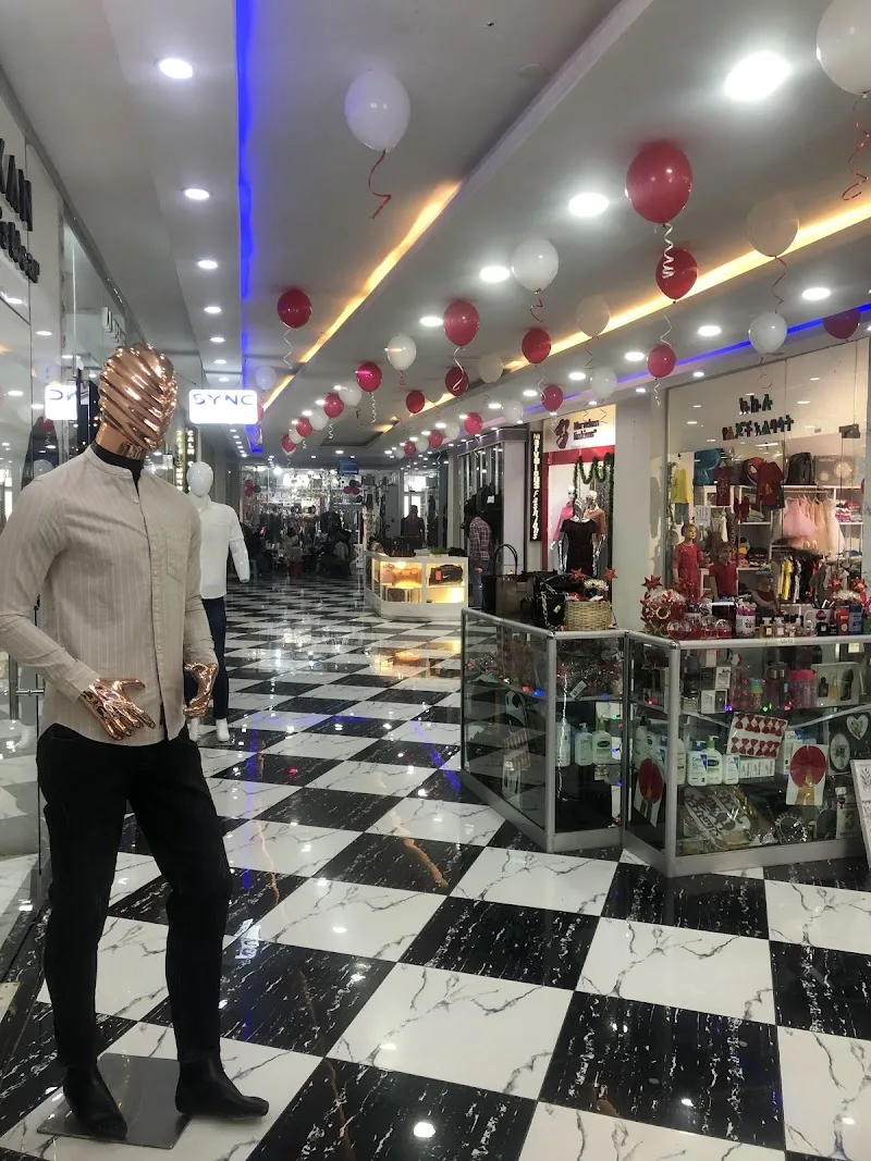 3M City Mall in አዲስ አበባ, የካ ክፍለ ከተማ  view 2