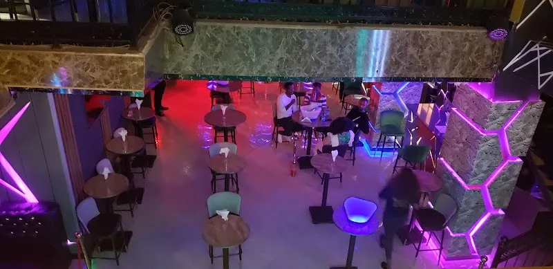 The wave club & lounge in Addis Ababa, Bole  view 4