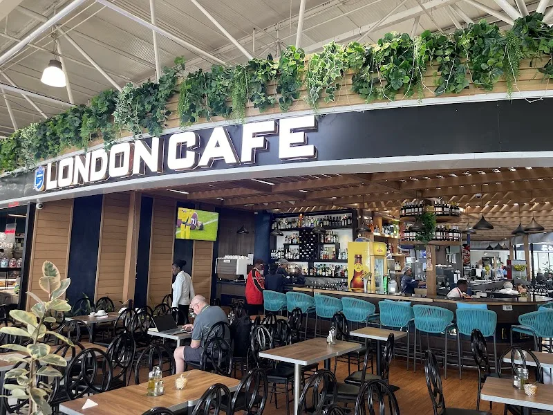 London Cafe Satellite Restaurant and Catering in Addis Ababa, Bole  view 5
