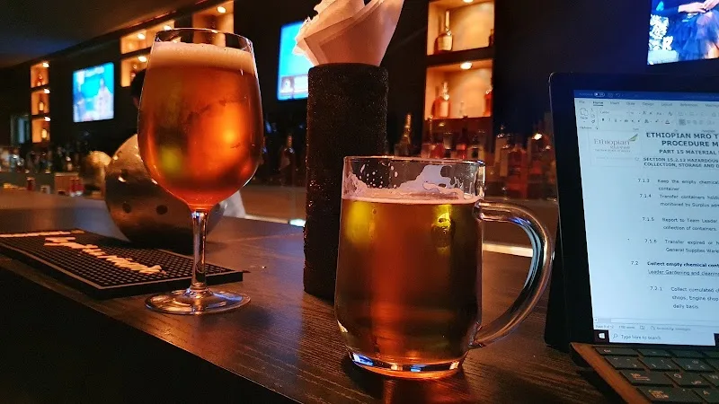 Red Rose Addis Grill & Cocktail Bar in አዲስ አበባ, ንፋስ ስልክ ላፍቶ  view 2