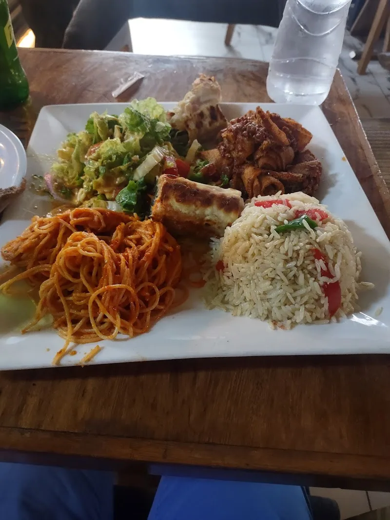 ELFIGN Café and Restaurant | Megenagna | እልፍኝ ካፌና ሬስቶራንት | መገናኛ in አዲስ አበባ, የካ ክፍለ ከተማ  view 2