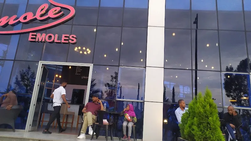 Emoles Cafe (Sarbet) in አዲስ አበባ, ንፋስ ስልክ ላፍቶ  view 2