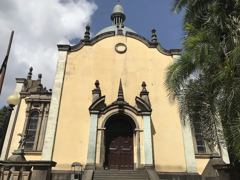 Shiro Meda Silase Church | ሽሮ ሜዳ ሥላሴ ቤተክርስትያን in Addis Ababa, Gulele  view 3